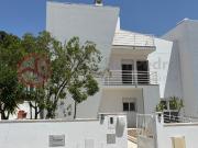 MORADIA T4 NA COTOVIA, SESIMBRA, COM GARAGEM 100M²