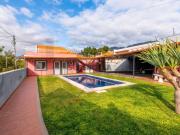 Moradia T4 no Caminho do Palheiro com 720m² de área total