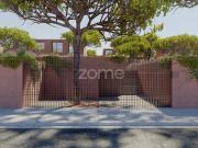 MORADIA T4 NO EMPREENDIMENTO 'MADALENA VILA MAR'...