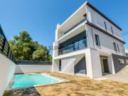 Moradia T4 no Feijó, Almada | Piscina e Garagem