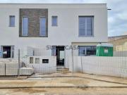 Moradia T4 NOVA com Garagem na Bufarda