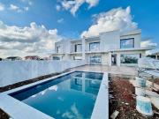 Moradia T4 Nova com Piscina em Igreja Nova Mafra