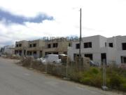 Moradia T4 nova em zona sossegada de Mafra