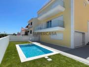 MORADIA T4 NOVA Famões, moradia independente V4+1 nova...