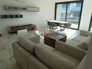 Moradia T4, nova, jardim c/ piscina zona de Albufeira