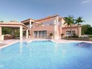 Moradia T4 Nova Piscina Ar Condicionado Quartos com WC...