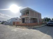 Moradia T4 Nova por Acabar Oportunidade Única em Zona...
