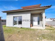 Moradia T4 Oliveira do Bairro Conforto, Espaço e...