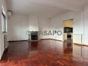 Moradia T4 para alugar em Oeiras