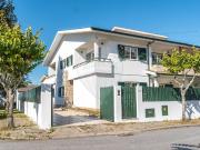 Moradia T4 para arrendar em Troncal