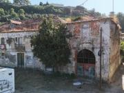 Moradia T4 para recuperar na Ribeirinha, Santarém