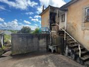 OPORTUNIDADE INVESTIMENTO: MORADIA T4 para Remodelação...