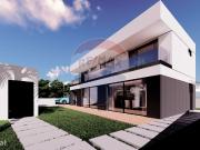 Moradia T4 para venda