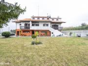 Moradia T4 para venda