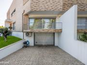 Moradia T4 para venda