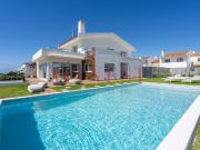 MORADIA T4 PRÓXIMO AO MAGOITO DISPONÍVEL DE 01 A 31 DE...