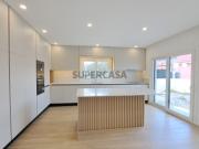 Moradia T4 Quinta Anjo Térrea Independente com Garagem