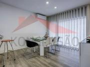 Moradia T4, Santa Iria de Azoia, São João Da Talha e...