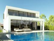 MORADIA T5, SUITES, PISCINA, ZONA CALMA, JUNTO DO GOLF,...