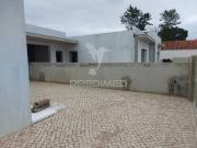 Moradia T4 c/Garagem e Piscina, Pronta Escriturar, Azeitão