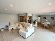 Moradia T5+1 de Prestígio com Jardim e Garagem