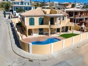 Moradia T5+1 em Faro