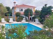 Moradia Isolada T5+2 | Piscina Privada, Jardim e Terreno...