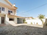 Moradia T5 à venda em Marinha Grande