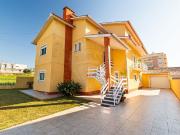 Moradia T5 à venda em Marrazes