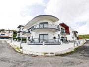 Moradia T4 à venda em Odivelas