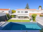 Moradia T5 de luxo à venda em Oeiras