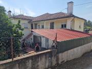 Moradia T5 à venda em Tondela