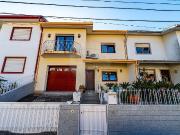 Moradia T5 à venda em Vila Nova de Gaia Moradia T5 à venda em Vila Nova de Gaia
