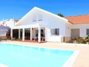 Moradia T5 + Casa tradicional T3 garagem piscina Vila...