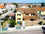 Moradia T5, Charneca de Caparica e Sobreda, Almada | BPI...