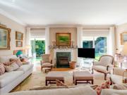 Moradia T5 com jardim entre Serralves e Marechal, Porto