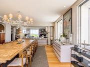 Moradia T5 com jardim, mobilada, em São João do Estoril