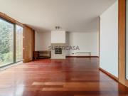 Moradia T5, com piscina coberta, em Lavra, Matosinhos