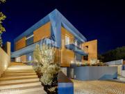 Moradia T5 com piscina e garagem, em Birre, Cascais