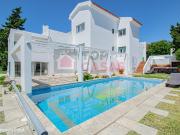 Moradia T5 com piscina e vista Lagoa de bidos