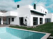 Moradia T5 com Piscina, Jardim e Garagem, Setúbal,... Moradia T5 com Piscina, Jardim e Garagem, Setúbal,...