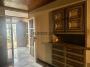 Moradia T5 de 3 Frentes e ampla área Exterior com Jardim...