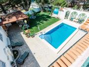 Moradia T5 de luxo à venda em Almada