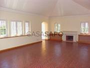 Moradia T5 Duplex para alugar em Cascais