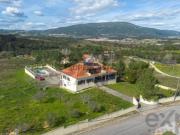 Moradia T5 em Abrigada e Cabanas de Torres