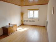 Moradia T5 em Arcozelos