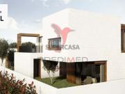 Moradia T5 em Esgueira