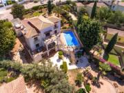 Moradia T5 em Estômbar e Parchal