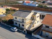 Moradia T5 em Freiria