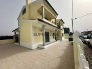 Moradia T5 em Nossa Senhora de Fátima